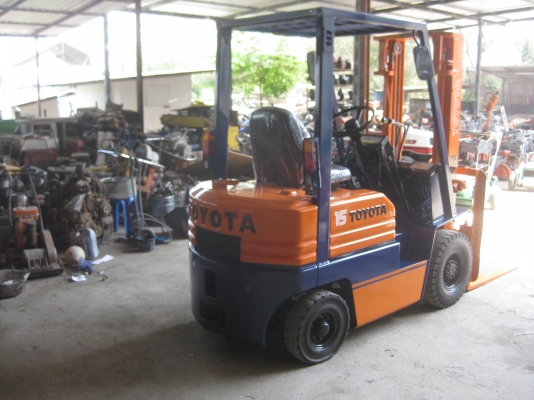 ขายรถยTOYATA FORKLIFT 5FG18 พร้อมใช้งาน ขายรถยTOYATA FORKLIFT 5FG18 พร้อมใช้งาน