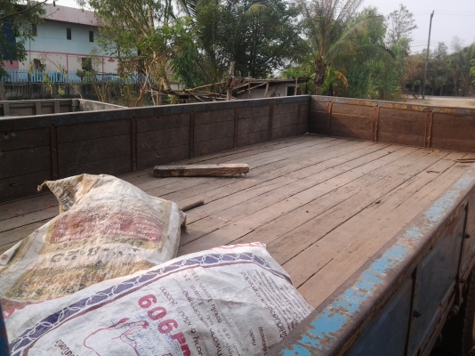 ISUZU TL100 ฝาดำ เครื่อง 4BC2 กะบะยาว 4.3 เมตร ทะเบียนขาดต่อหลายปี ISUZU TL100 ฝาดำ เครื่อง 4BC2 กะบะยาว 4.3 เมตร ทะเบียนขาดต่อหลายปี