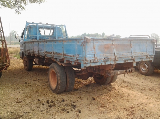 ISUZU TL100 ฝาดำ เครื่อง 4BC2 กะบะยาว 4.3 เมตร ทะเบียนขาดต่อหลายปี ISUZU TL100 ฝาดำ เครื่อง 4BC2 กะบะยาว 4.3 เมตร ทะเบียนขาดต่อหลายปี