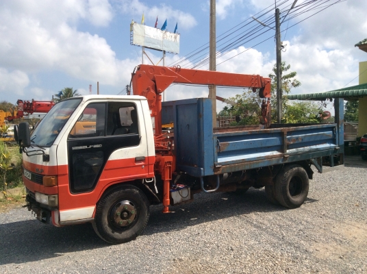 รถ ISUZU