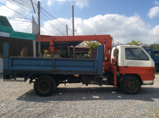 รถ ISUZU