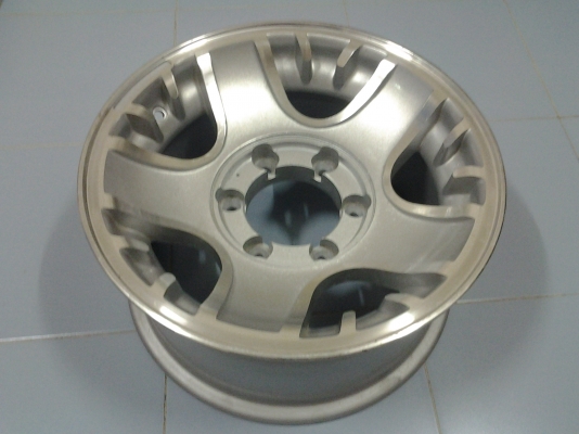 ขายแม็กซ์ขอบ15" 6ร139.7สภาพสวย 4วง