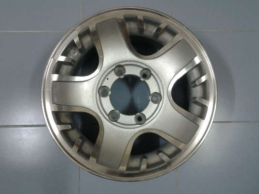 ขายแม็กซ์ขอบ15" 6ร139.7สภาพสวย 4วง