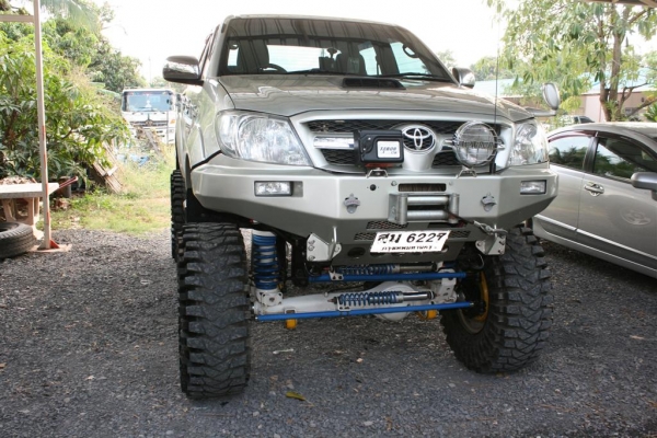 Sale Vigo 3000cc. By 44X4 ราคาพิเศษ คอยสปริงหน้า/หลัง