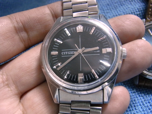 19ก.พ.((น้าเล็ก)) นำเสนอนาฬิกาข้อมือ 19ก.พ.((น้าเล็ก)) นำเสนอนาฬิกาข้อมือ