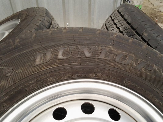 ขายล้อกระทะพร้อมยาง  ISUZU D-MAX ALL NEW ขอบ15" เป็นของเดิมถอดป้ายแดง