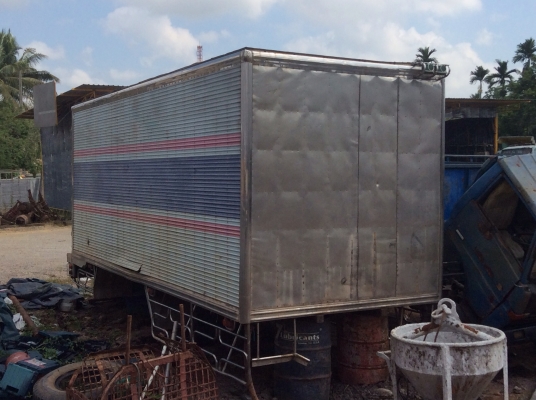 ตู้เปียก