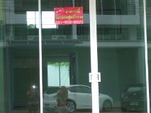 ขายอาคารพานิช  3200000 ต่อลองได้ครับ