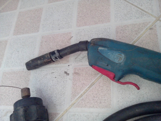 ปืนเครื่องเชื่อม CO2