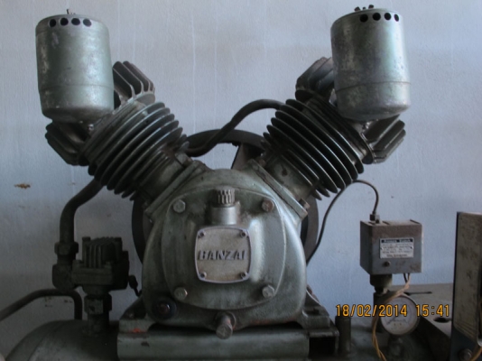 ขายปั๊มลมทั้ง2ตัว 10-15แรงและ7แรงราคานี้รวม2ตัว