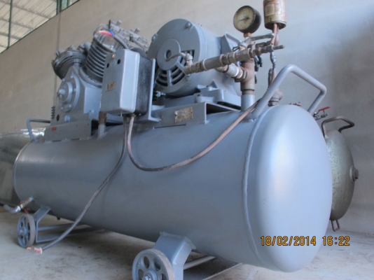 ขายปั๊มลมทั้ง2ตัว 10-15แรงและ7แรงราคานี้รวม2ตัว