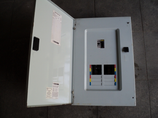 ขายด่วนตู้สแควร์-ดี 3เฟส เมน 50 แอมป์ ขายด่วนตู้สแควร์-ดี 3เฟส เมน 50 แอมป์