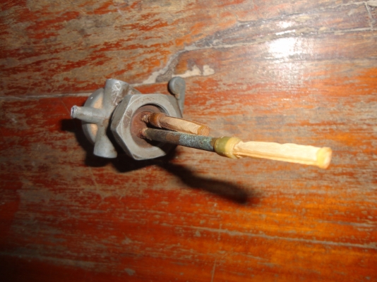 ขอบคุณพ.เสือ ขายก๊อกน้ำมันแท้  SUZUKI K-125  สนใจโทร.081-005-8785