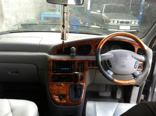 Kia Carnival 2005 มือสอง Kia Carnival 2005 มือสอง