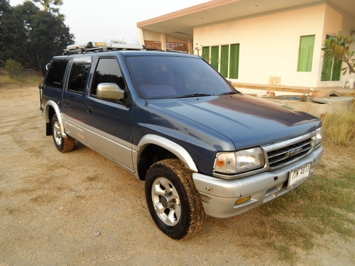 ขาย ISUZU ADVENTURE 2.5 (4WD)