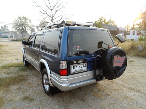 ขาย ISUZU ADVENTURE 2.5 (4WD)