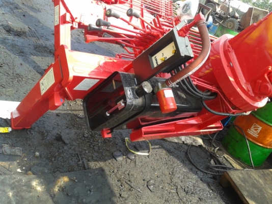 ขายเครนUNIC 553 554 555 556 5ตันเต็ม ของใหม่ นำเข้า