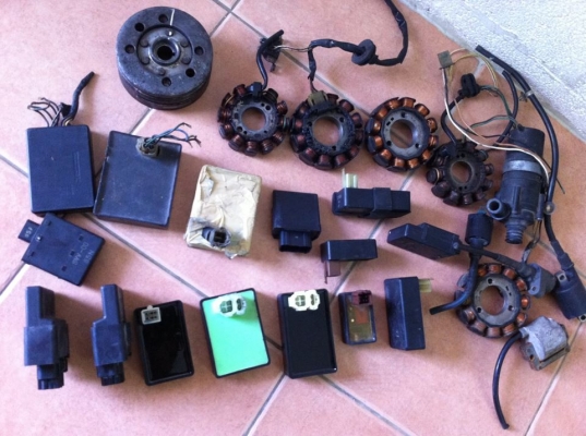 ขายกล่องไฟแต่งsonic/dash แรงๆไม่ตัดรอบราคา1300 รับประกัน5ปี โทร0825671760 ไม่เห็นผลคืนเงินทันที และกล่องรุ่นอื่นๆ สอบถามได้คับ มือ1และมือ2มีหมดคับ คับ พร้อมส่งems ด่วนๆคับ