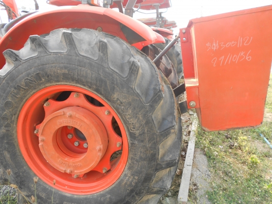 ขายรถแทรกเตอร์ คูโบต้า รุ่น M8540 มือสอง สักคัน