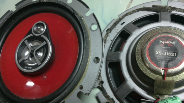 ลำโพงดอก Sony 6 นิ้ว  แม่เหล็กเหลวสภาพสวยเสียงใส