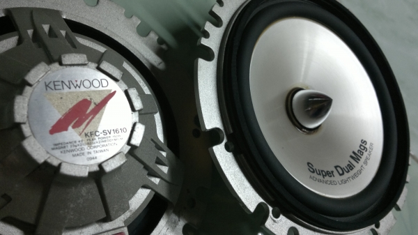 ลำโพงดอกยี่ห้อ KENWOOD KFC-SV1610 6 นิ้วแม่เหล็กเหลว