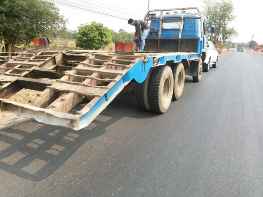 ขายรถเททรนเลอร์ หางลากแม็คโค 200 ได้  เอกสารครบ  ทะเบียนไม่ขาด