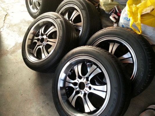 lenso 17&times;8 พร้อมยางปี11