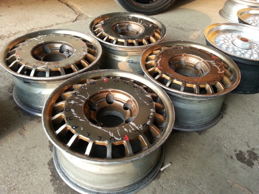 ล้อลาย oz 15×7" 6รู139.7 ล้อลาย oz 15×7" 6รู139.7