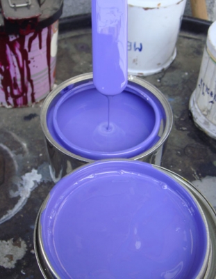 สีม่วงอครีลิคแห้งเร็วพ่นรถยนต์(สีโล๊ะสต๊อก)1ลิตร 100บาท  ต่างจังหวัดส่งขนส่งครับ