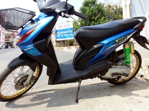 --------ขาย I CON ล้อcom รถเดิมๆๆ(พร้อมใช้) ราคา 13500 บาท..เข้ามาดูกันก่อน----------