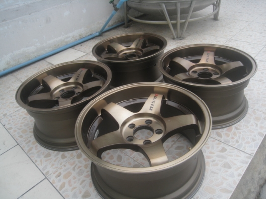 ขายล้อแม็กมือสอง ลายNismo 17"x8.5" et20 5รู114.3 สีน้ำตาลหน้าชาขอบชา สนใจติดต่อเล็กคลองสามครับ (081-3747940)