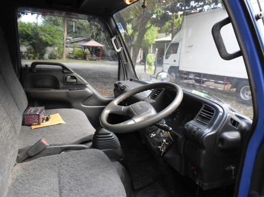 ขาย 6 ล้อเล็ก NKR-120 ไม่ติดเวลา สวยๆ ปี 51 ขาย 6 ล้อเล็ก NKR-120 ไม่ติดเวลา สวยๆ ปี 51