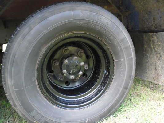 ขาย 6 ล้อเล็ก NKR-120 ไม่ติดเวลา สวยๆ ปี 51 ขาย 6 ล้อเล็ก NKR-120 ไม่ติดเวลา สวยๆ ปี 51