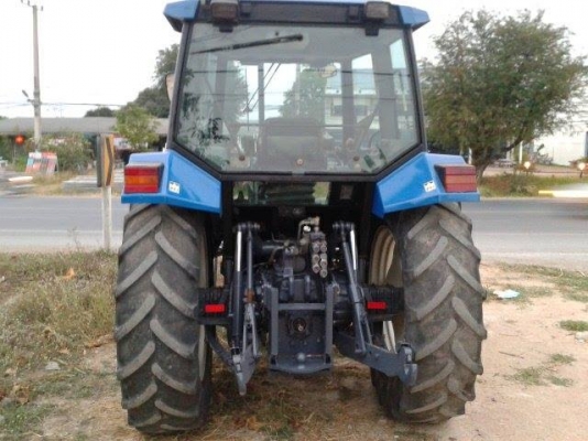 ขาย FORD NEW HOLLAND 8240 780,000 บาท