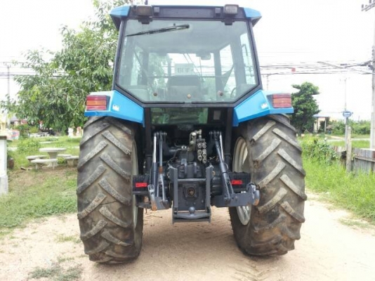 ขาย FORD NEW HOLLAND 8240 780,000 บาท