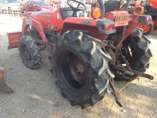 มาแล้ว KUBOTA L3408 ตามสภาพ เครื่องแห้ง เดิมๆ ติดใบมีด มาแล้ว KUBOTA L3408 ตามสภาพ เครื่องแห้ง เดิมๆ ติดใบมีด