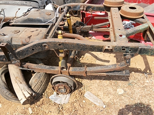 ขายเพลาท้ายโตโยต้า hero 4wd พร้อมเฟืองอุปกรณ์ครบ