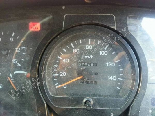 รถบรรทุก 10 ล้อ หัวลาก ยี่ห้อ NISSAN