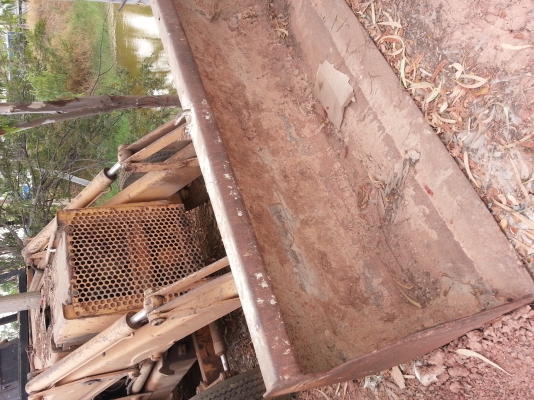 ขายหน้าตักหลังขุดjcb ขายหน้าตักหลังขุดjcb