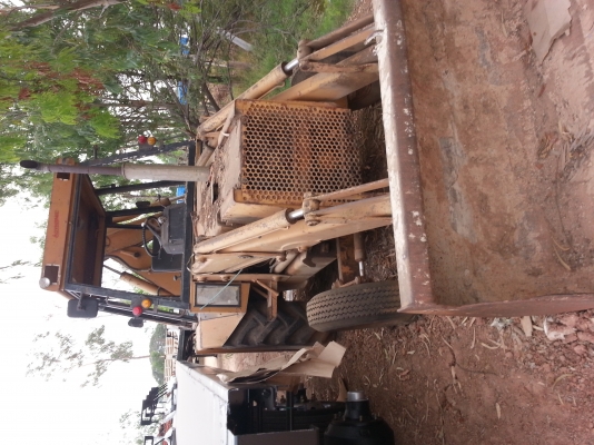 ขายหน้าตักหลังขุดjcb