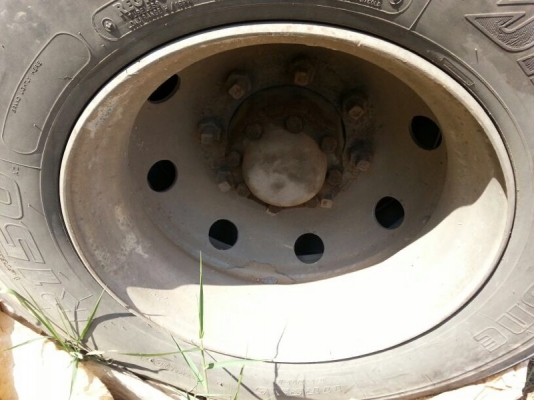 ขายหางพ่วง พื้นเรียบ 2 เพลา. ปี 34 สนใจติดต่อ 081 - 6079515 ขายหางพ่วง พื้นเรียบ 2 เพลา. ปี 34 สนใจติดต่อ 081 - 6079515