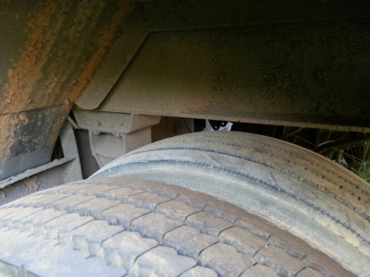 ขายหางพ่วง พื้นเรียบ 2 เพลา. ปี 34 สนใจติดต่อ 081 - 6079515 ขายหางพ่วง พื้นเรียบ 2 เพลา. ปี 34 สนใจติดต่อ 081 - 6079515