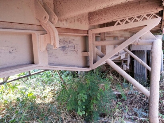 ขายหางพ่วง พื้นเรียบ 2 เพลา. ปี 34 สนใจติดต่อ 081 - 6079515 ขายหางพ่วง พื้นเรียบ 2 เพลา. ปี 34 สนใจติดต่อ 081 - 6079515