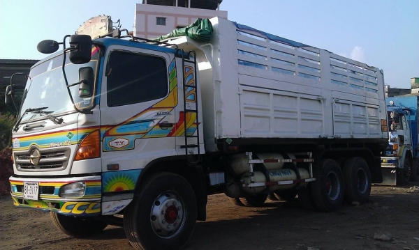 ขายรถ10ล้อดั๊ม1เพลาสภาพดีพร้อมใช้งาน