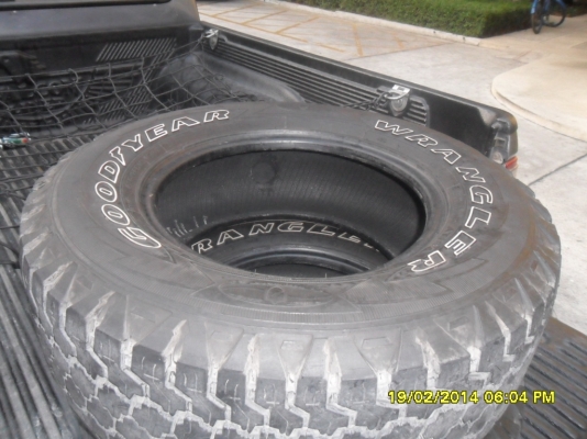 ขายยาง Goodyear Wrangler 235-70-15 2เส้น