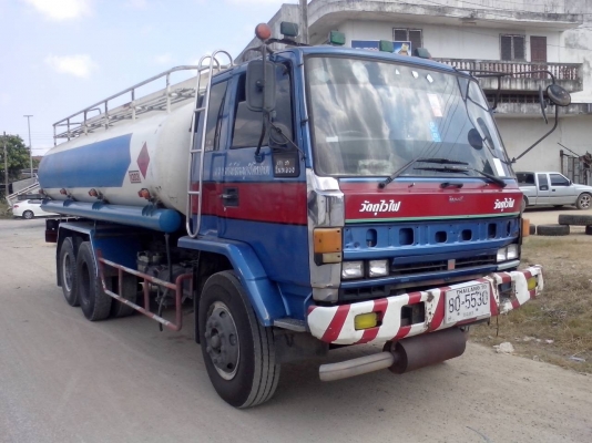 (ขายไปให้คุณตู่ อุทัยฯ)10ล้อเพลาเดียวบรรทุกน้ำมันISUZU JCM 175แรง เครื่อง6BG1 วางหัวเก๋งร็อคกี้ รถใช้งานอยู่.. (ขายไปให้คุณตู่ อุทัยฯ)10ล้อเพลาเดียวบรรทุกน้ำมันISUZU JCM 175แรง เครื่อง6BG1 วางหัวเก๋งร็อคกี้ รถใช้งานอยู่..