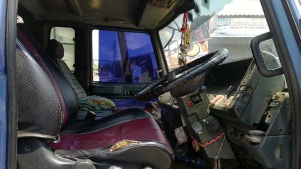 (ขายไปให้คุณตู่ อุทัยฯ)10ล้อเพลาเดียวบรรทุกน้ำมันISUZU JCM 175แรง เครื่อง6BG1 วางหัวเก๋งร็อคกี้ รถใช้งานอยู่.. (ขายไปให้คุณตู่ อุทัยฯ)10ล้อเพลาเดียวบรรทุกน้ำมันISUZU JCM 175แรง เครื่อง6BG1 วางหัวเก๋งร็อคกี้ รถใช้งานอยู่..