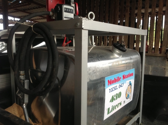 ขายถังนํ้ามัน 400 ลิตร แบบมีหัวจ่าย ขายถังนํ้ามัน 400 ลิตร แบบมีหัวจ่าย