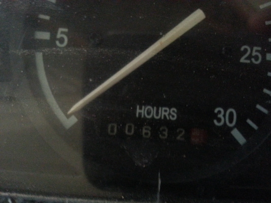 ต้องการขายรถไถ