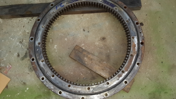 pc30-7 เฟีองเอววงเดือน pc30-7 เฟีองเอววงเดือน